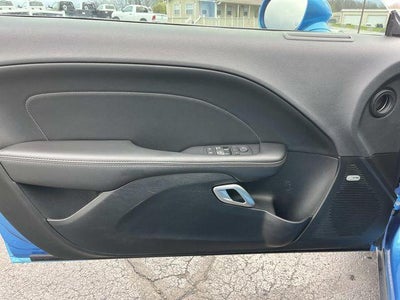 2016 Dodge Challenger 2dr Cpe R/T Scat Pack