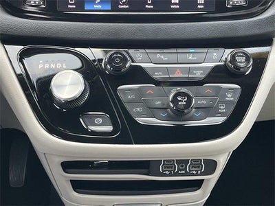 2023 Chrysler Pacifica Touring L FWD