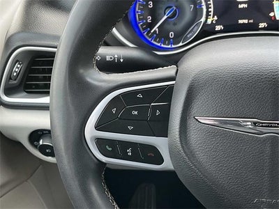 2023 Chrysler Pacifica Touring L FWD