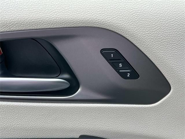 2023 Chrysler Pacifica Touring L FWD