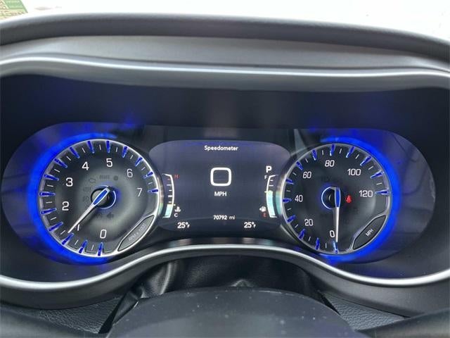 2023 Chrysler Pacifica Touring L FWD