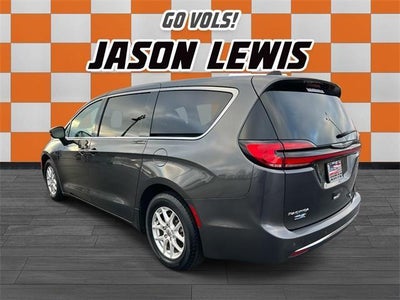 2023 Chrysler Pacifica Touring L FWD