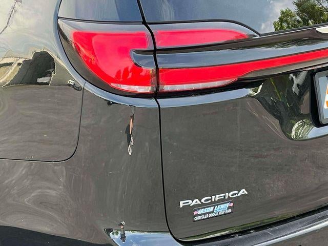 2023 Chrysler Pacifica Touring L FWD