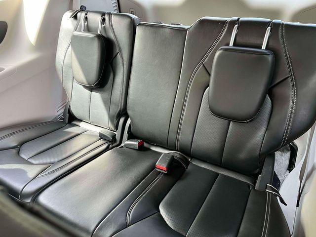 2023 Chrysler Pacifica Touring L FWD