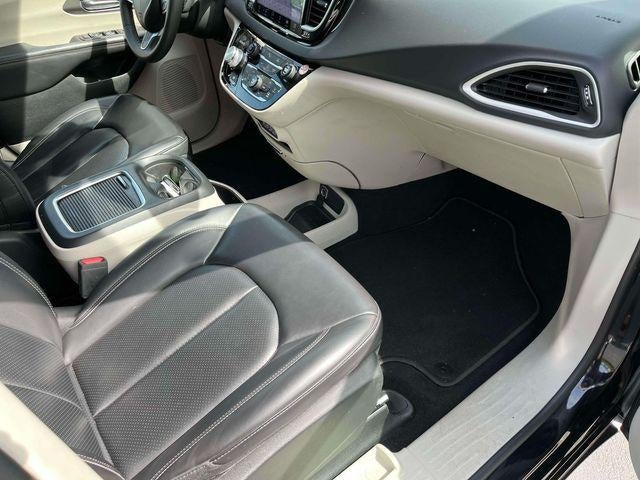 2023 Chrysler Pacifica Touring L FWD