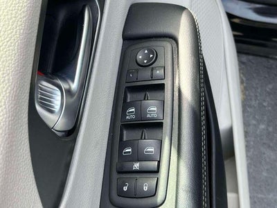 2023 Chrysler Pacifica Touring L FWD