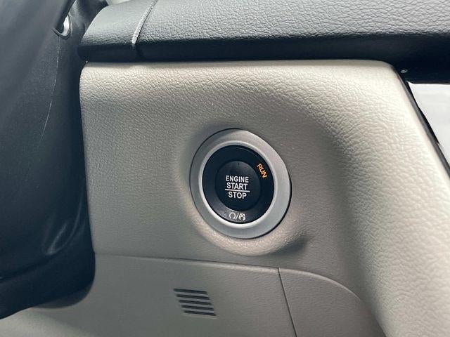 2023 Chrysler Pacifica Touring L FWD