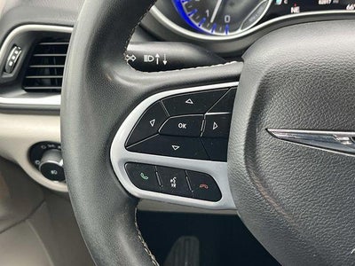 2023 Chrysler Pacifica Touring L FWD