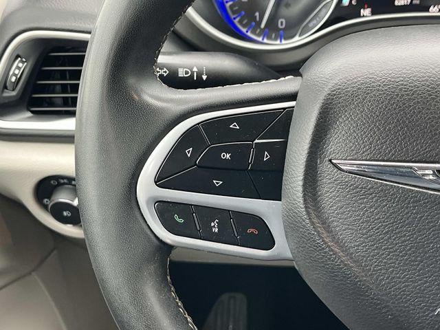 2023 Chrysler Pacifica Touring L FWD