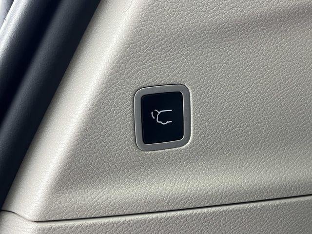 2023 Chrysler Pacifica Touring L FWD