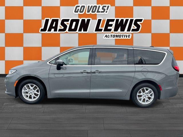 2023 Chrysler Pacifica Touring L FWD