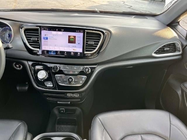 2025 Chrysler Pacifica Select FWD