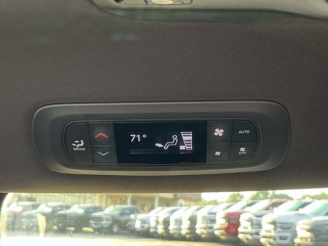 2025 Chrysler Pacifica Select FWD