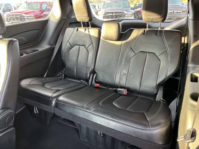2025 Chrysler Pacifica Select FWD