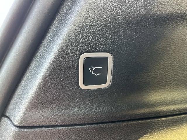 2025 Chrysler Pacifica Select FWD