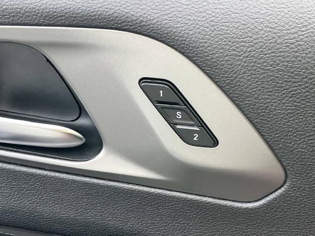 2025 Chrysler Pacifica Select FWD