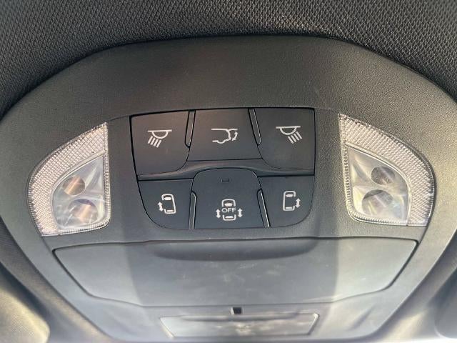 2025 Chrysler Pacifica Select FWD
