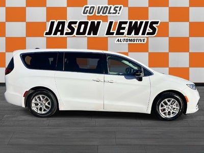 2024 Chrysler Pacifica Touring L FWD