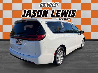 2024 Chrysler Pacifica Touring L FWD
