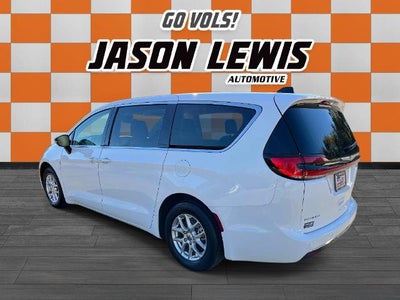 2024 Chrysler Pacifica Touring L FWD