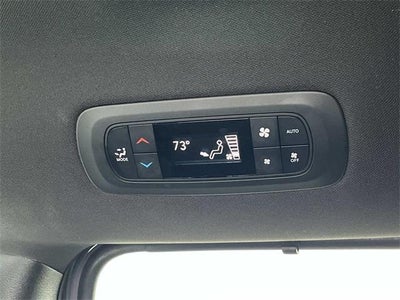 2025 Chrysler Pacifica Select FWD