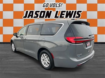 2025 Chrysler Pacifica Select FWD