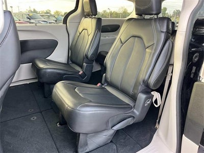 2024 Chrysler Pacifica Touring L FWD
