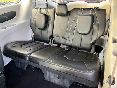 2024 Chrysler Pacifica Touring L FWD