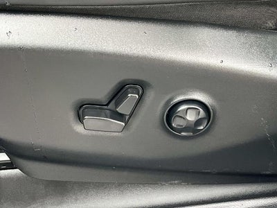 2025 Chrysler Pacifica Select FWD