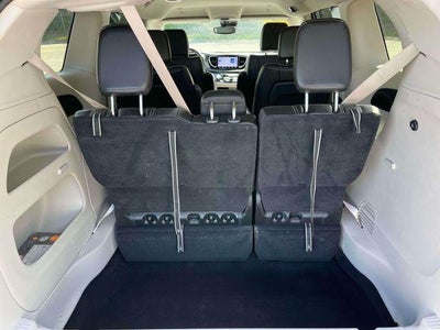 2023 Chrysler Pacifica Touring L FWD