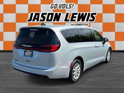 2023 Chrysler Pacifica Touring L FWD