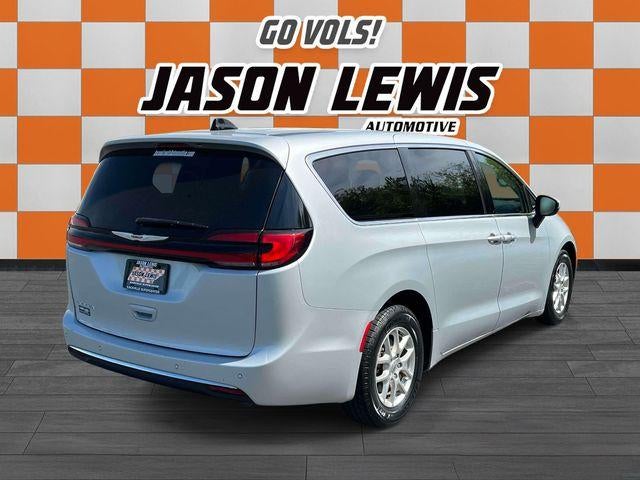 2023 Chrysler Pacifica Touring L FWD