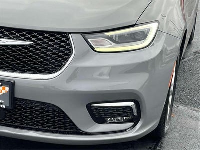 2025 Chrysler Pacifica Select FWD