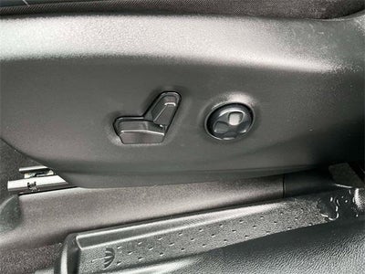 2025 Chrysler Pacifica Select FWD