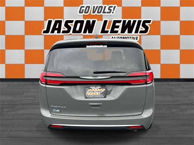 2025 Chrysler Pacifica Select FWD