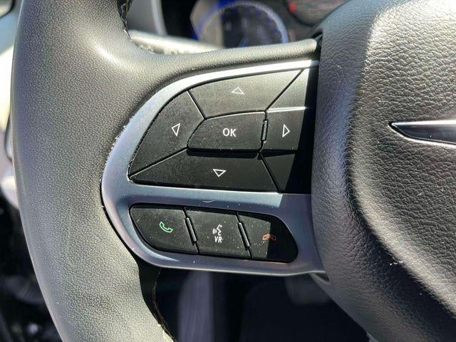 2023 Chrysler Pacifica Touring L FWD