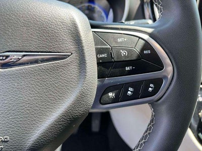 2023 Chrysler Pacifica Touring L FWD