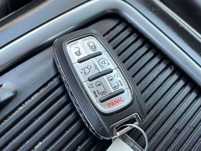 2023 Chrysler Pacifica Touring L FWD