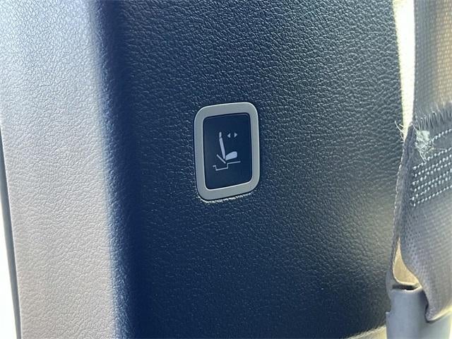 2023 Chrysler Pacifica Touring L FWD