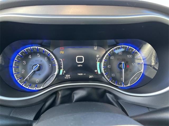 2023 Chrysler Pacifica Touring L FWD