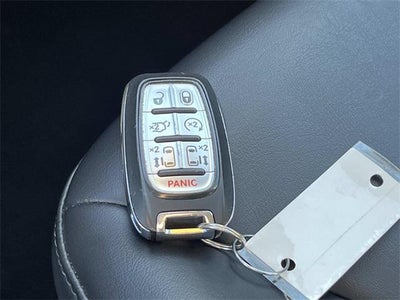 2023 Chrysler Pacifica Touring L FWD