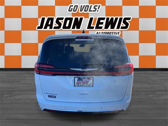 2023 Chrysler Pacifica Touring L FWD