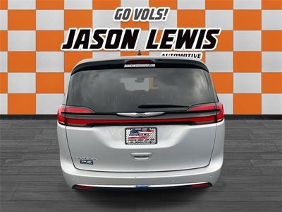 2024 Chrysler Pacifica Touring L FWD