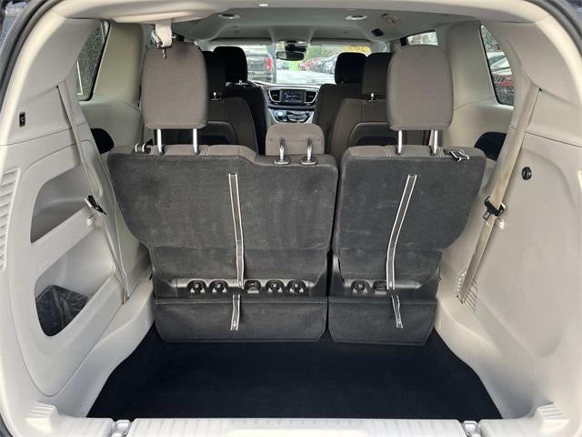 2024 Chrysler Voyager LX FWD