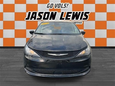 2024 Chrysler Voyager LX FWD