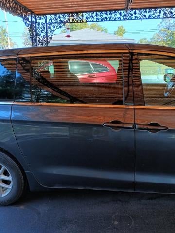2023 Chrysler Voyager LX FWD