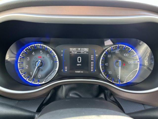2023 Chrysler Voyager LX FWD