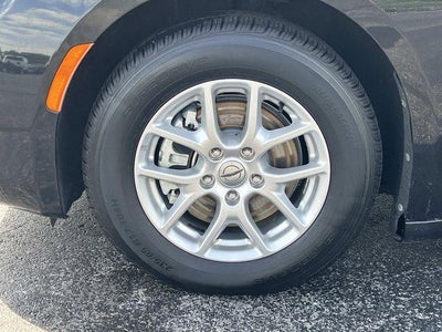 2023 Chrysler Voyager LX FWD