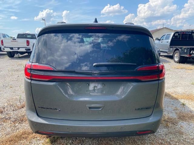 2025 Chrysler Pacifica Limited FWD