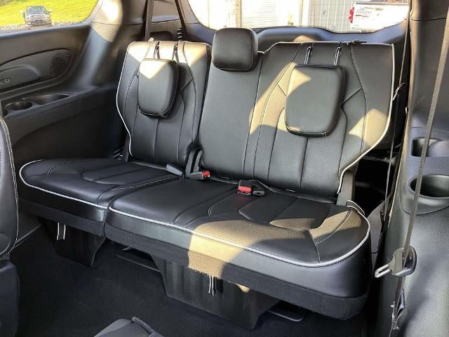 2026 Chrysler Pacifica Limited FWD